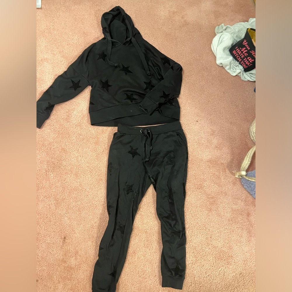 Black sweat set with stars - vintage Havana